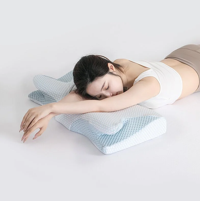 Bantal buih memori berbentuk rama -rama